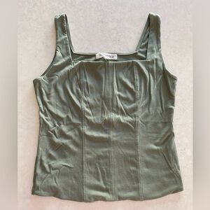 Women’s top